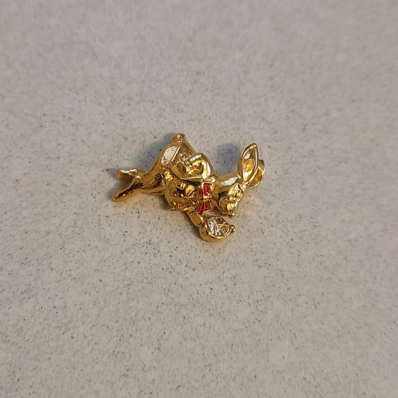 Gold Rabbit Pendant - Picture 4 of 7